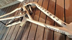 Commençal Supreme DH V5