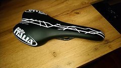 Selle Italia SLR TEAM KIT CARBONIO Carbon Sattel neu!
