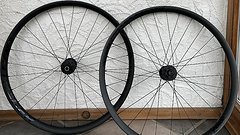 Bontrager Line Elite 30 Carbon Laufradsatz 29 - XD