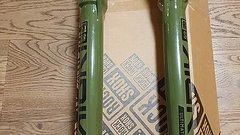 RockShox Lyrik Ultimate 29" 160 mm Charger3 Buttercups;wie neu u. inkl. Versand