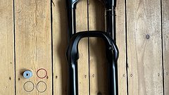 RockShox Yari/Lyrik 29 Debonair C1 160 mit Push HC97