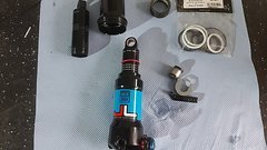 RockShox Deluxe 165x40 für Scott Spark