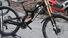 Santa Cruz Bicycles V10.7 CC MX 27,5 S