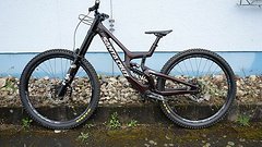 Santa Cruz Bicycles V10.7 CC 2021