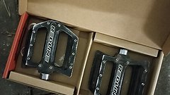 Redline pedals