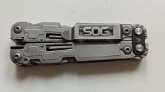 Sog Power-Access Multitool