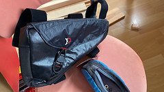 Revelate Designs Hopper Frame Bag für Fullies