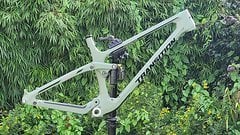 Transition Bikes Sentinel V2 Carbon XL MTB Enduro Trail matt olive DVO Topaz T3 NEU !