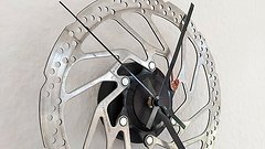 Soulriderart Wanduhr MTB Bremsscheibe | Perfektes Geschenk oder Deko für Radfahrer