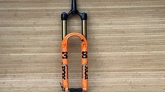 Fox Racing Shox Factory 28 Kashima 29 Orange 170mm Grip 2