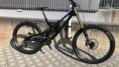 Santa Cruz Bicycles V10 X01