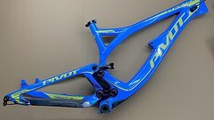 Pivot Cycles Phoenix Gr. L 27,5 Rahmen Blau Downhill Freeride Carbon