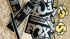 Gabeldecals Fox 36 Factory & Float DPX2 Aufkleber Satz - Kashima Gold/Silber