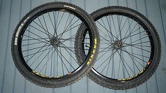 Mavic Deetraks DT Swiss Hügi FR Naben 26" Laufradsatz 20x110 / 12x135mm DH