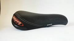 SDG F-Style Dirt Jump Sattel Vintage