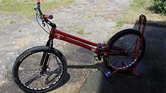 Gu Trial Bike 24 " GU in Rot