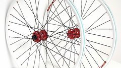 Fun Works 3'Nduro 911 Laufradsatz 26" 100mm/135mm QR Canyon Nerve 1899g top Zust