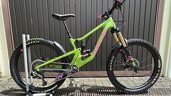 Santa Cruz Bicycles Nomad V5 CC AXS X01