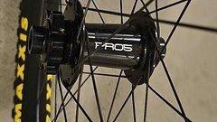 DT Swiss Vorderrad DT Swiss Hope Pro5 27,5/ 650b Boost