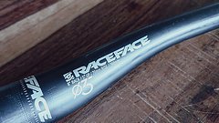Race Face Next 35 Carbon 750 mm 20 mm Rise