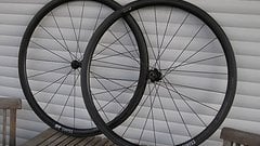 DT Swiss PRC 1400 Spline 35  Laufradsatz Carbon Road Clincher QR Shimano