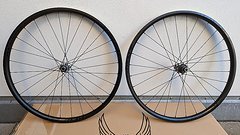 Knight Carbon 29'' Trail-Laufradsatz XTR Microspline