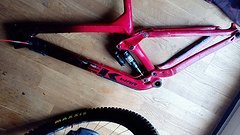 Trek Slash 9.8 2020 L Rahmen + gemachte Lager + neuwertiger Dämpfer