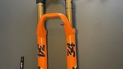 Fox Racing Shox 29" SC Float 34 120 Step-Cast 2-Pos-Remote FIT4 Factory Boost shin