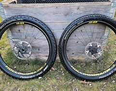 Foto von Cannondale Hollowgram Carbon Laufradsatz 27,5 Plus Lefty Ai Boost
