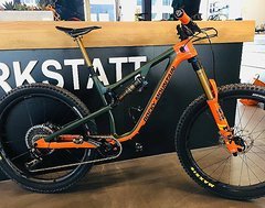 Foto von Rocky Mountain Instinct BC Edition 29” + FOX 36 Grip 2 + MT7 2019