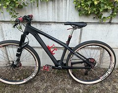 Foto von Carbon Leichtes Carbon Bike individuell zusammengestellt