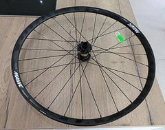 Foto von Mavic Deemax DH Mullet Laufradsatz 12x157mm/ 20x110mm NEU