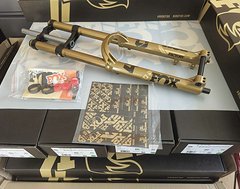 Foto von Fox Racing Shox Fox 40 Podium Gold Limited Edition Factory Grip X2 203mm 2025