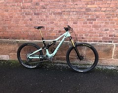 Foto von Orbea Rallon M-Team 2022 XL Carbon Custom Fox Factory