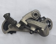 Foto von Shimano vintage 1999 Shimano XTR 9-fach Schaltwerk RD-M952 SGS neue Rollen