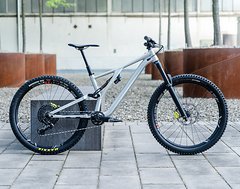 Foto von Specialized Stumpjumper Evo Alloy 27,5 S2 2019 Custom Build "PREISSENKUNG"