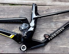 Foto von Forbidden Supernought