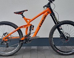 Foto von Trek SESSION GR.M BOXXER DOWNHILL BIKE