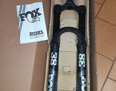Foto von Fox  Racing Shox Fox Float 38 Performance Elite Grip 2 Federgabel 180mm 27,5 Zoll (2021)