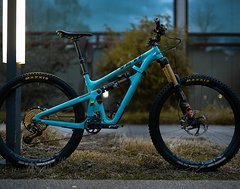 Foto von Yeti Cycles SB150 TURQ M Enduro MTB 2019 29“ High End Custom XX1 XTR FOX Factory