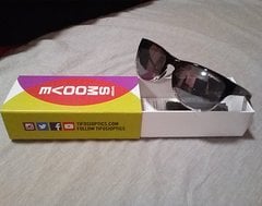 Foto von Tifosi Smoove Sonnenbrille *unbreakable*