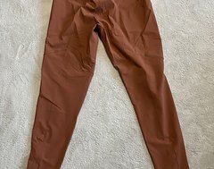 Foto von Specialized Trail Pant Größe 32 Terra Cotta Neu
