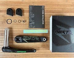 Foto von Race Face Next R Carbon Kurbelset 175mm 68/73mm green
