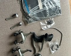 Foto von Shimano 105, vintage, original verpackt, bremse und schaltung komplett