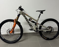 Foto von Pivot Cycles Firebird