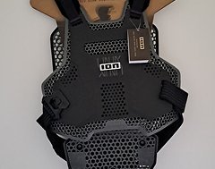 Foto von ION Arcon HD Pro Brustpanzer Gr L/XL