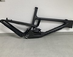 Foto von Santa Cruz Bicycles Nomad Carbon CC V4 Mod. 2019