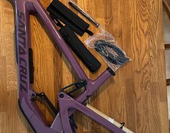 Foto von Santa Cruz Bicycles Megatower CC V2 L Purple Rahmen - Neu