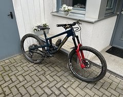 Foto von Santa Cruz Bicycles Nomad - Enduro - in Größe L - Custom Build