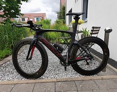 Foto von Fuji Norcom one.1 Zeitfahrrad - Di2 - Zipp 808 - 4iiii Power Meter